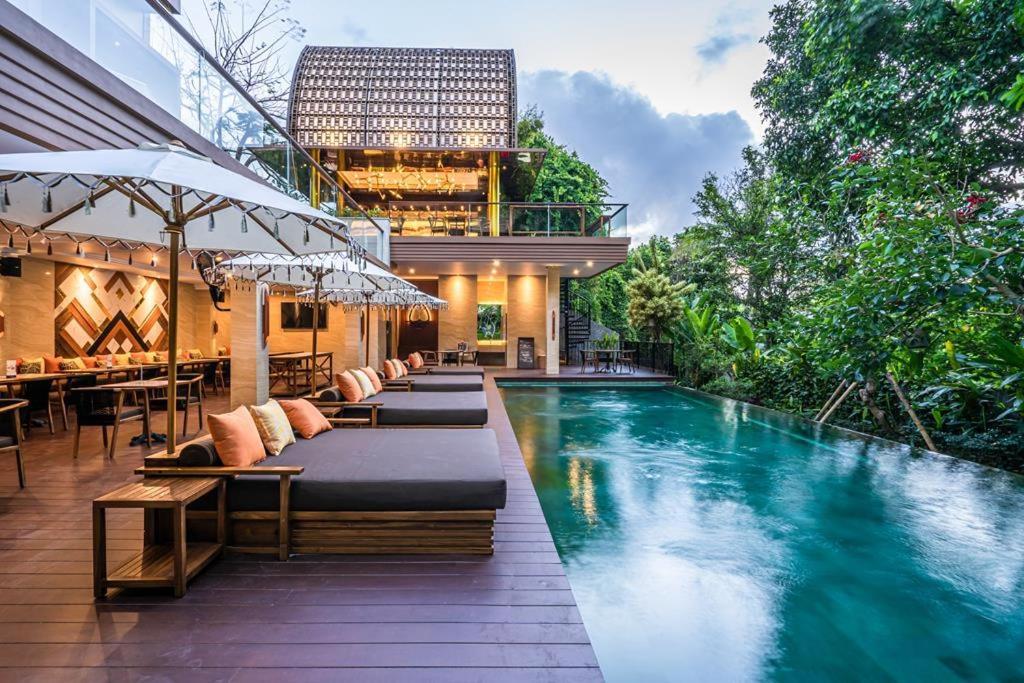 Pandawa All Suites Hotel Seminyak Buitenkant foto