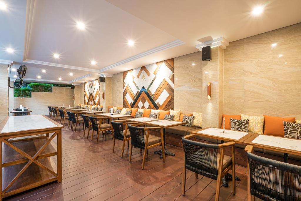 Pandawa All Suites Hotel Seminyak Buitenkant foto