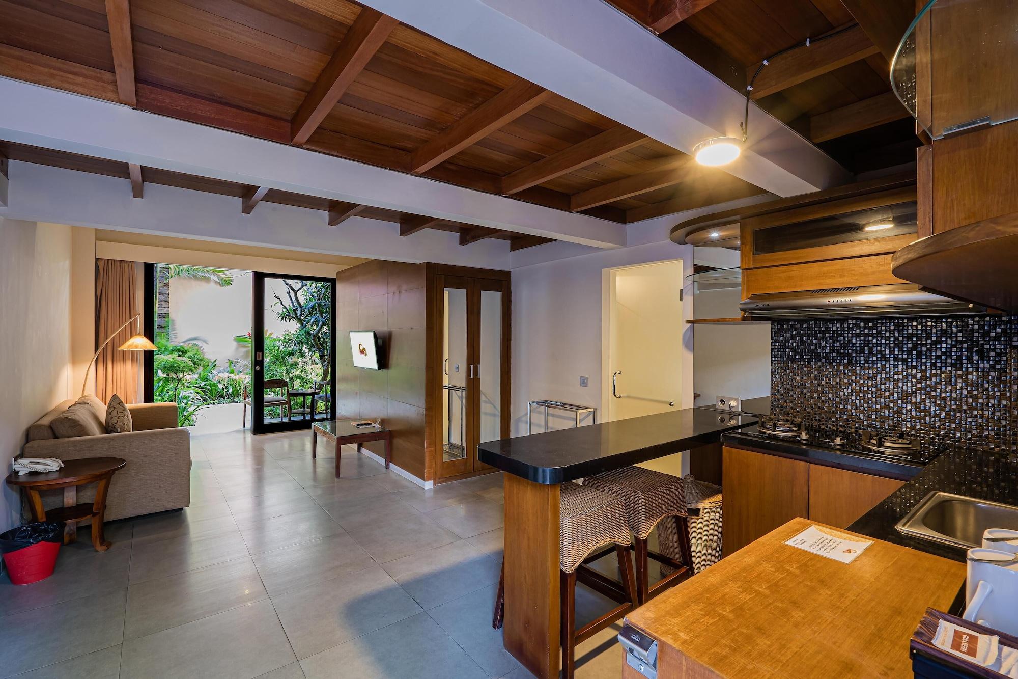 Pandawa All Suites Hotel Seminyak Buitenkant foto