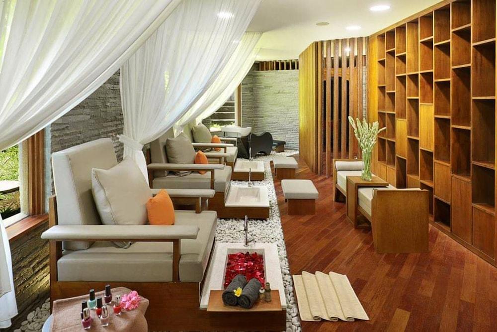 Pandawa All Suites Hotel Seminyak Buitenkant foto