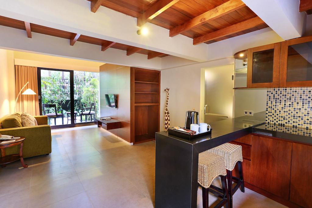 Pandawa All Suites Hotel Seminyak Kamer foto
